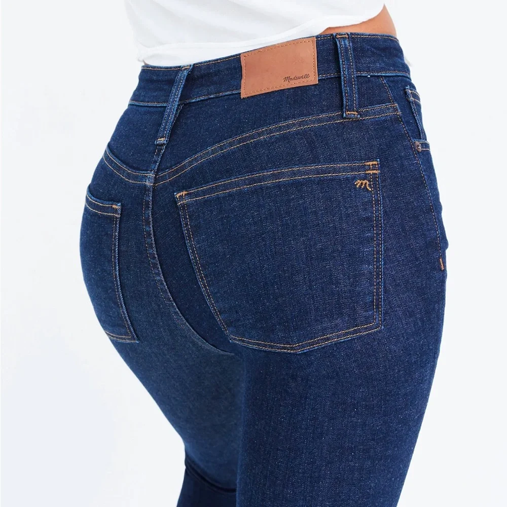 Tall Curvy High Rise Skinny Jeans - Picture 4 of 4
